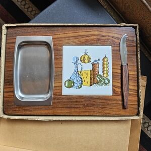 Mcm Cheese And Appetizer Board